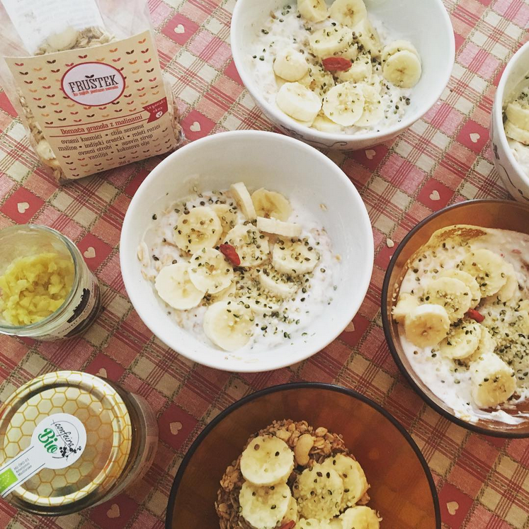 Domača granola z malinami 350g